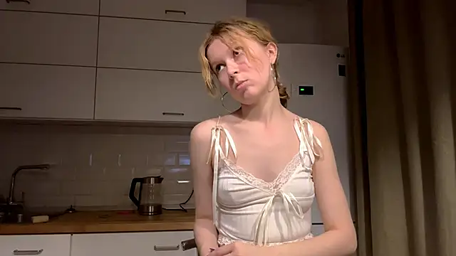 ElfriedaZwack's cam snapshot