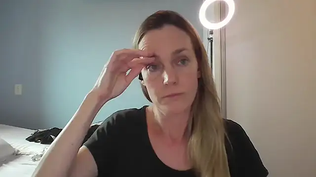 Annylove1's cam snapshot