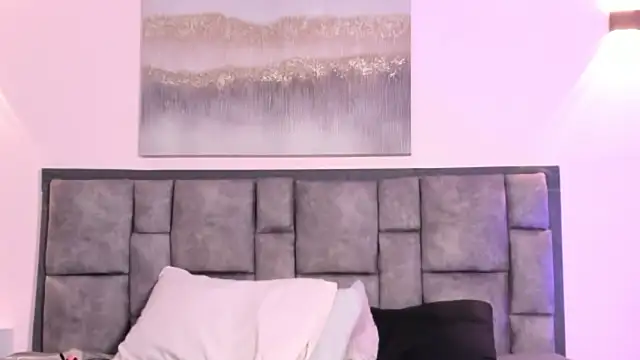 AdelaLust's cam snapshot