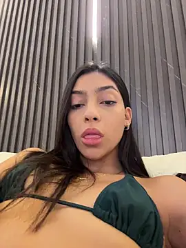 Ema_azel's cam snapshot