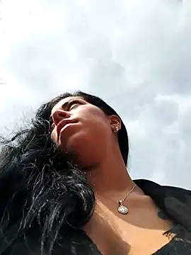 Luianna's cam snapshot