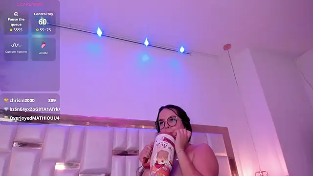 KateMoorex's cam snapshot