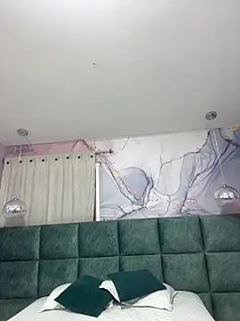 kiim_taaylor's cam snapshot