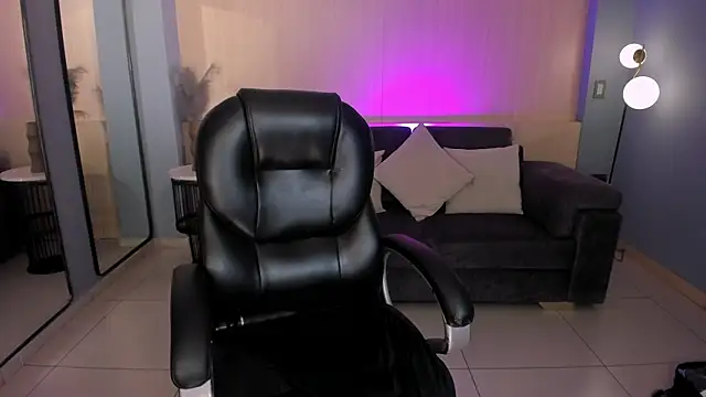 SarahRhodes_'s cam snapshot