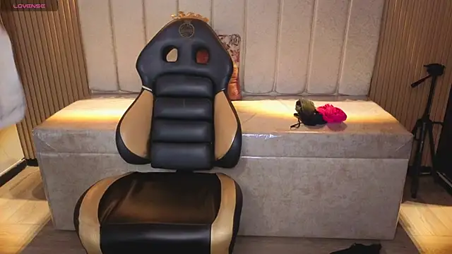 Sara_valderrama_'s cam snapshot