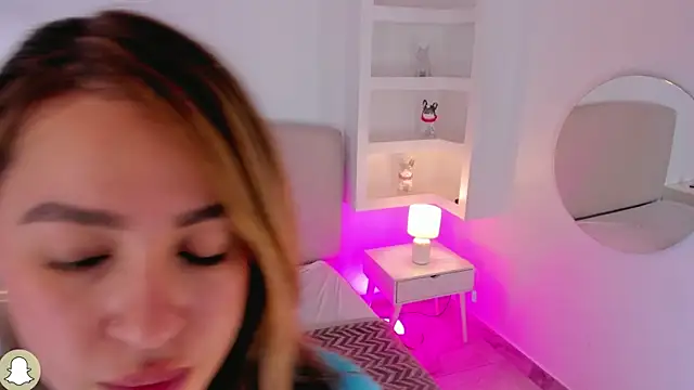 nathalynbarnes's cam snapshot