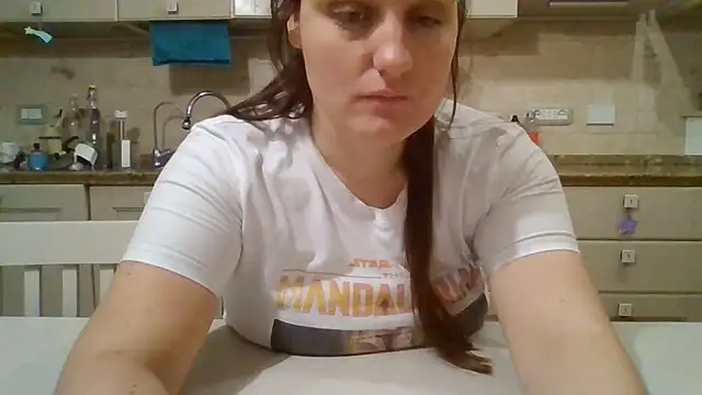 PrincessEileen89's cam snapshot