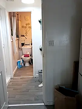 Nova-WiseX's cam snapshot