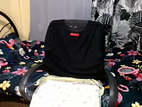 lovelyxmorena's cam snapshot