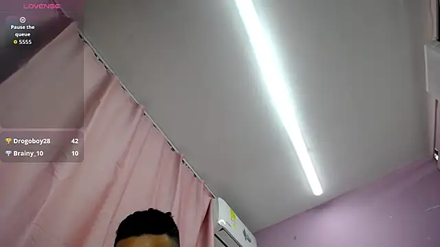 Ares_funn's cam snapshot