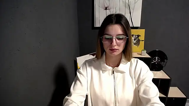 lady_olivia_'s cam snapshot