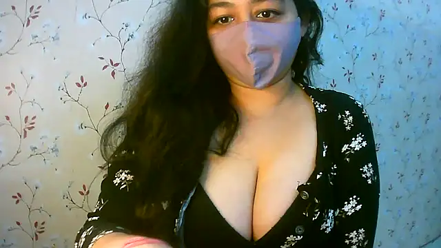 Nandini8's cam snapshot