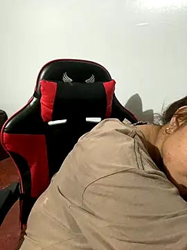 LovelyTits4Daddy's cam snapshot