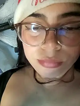 Diamily's cam snapshot