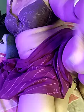 monaa-darling's cam snapshot