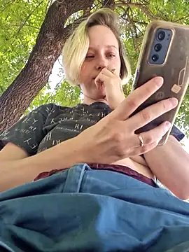 Public_Katrisha's cam snapshot