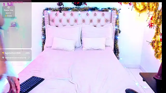 LenaStylesOA's cam snapshot