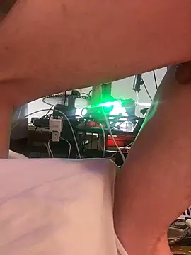 gurlnips live sex cam