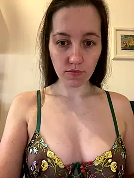 Nicole-Ray live sex cam