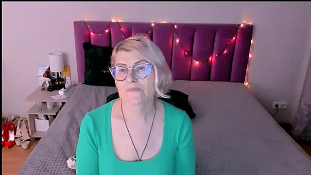 sabrinamacmarren's cam snapshot