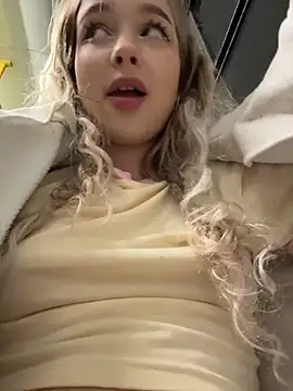 -teenytiny- live sex cam