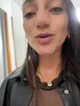 Ninabigtitied live sex cam