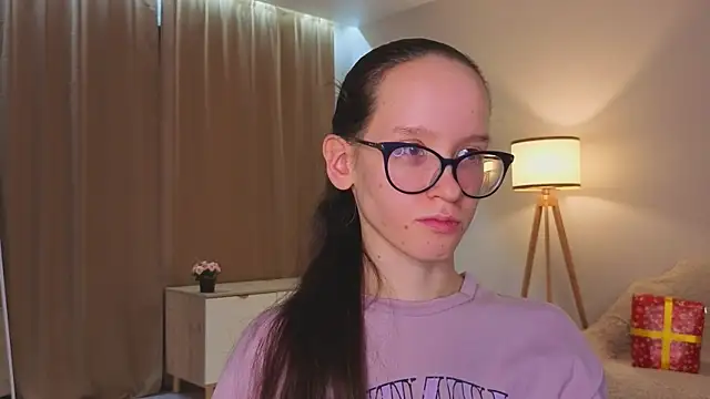 BettyBrowni's cam snapshot