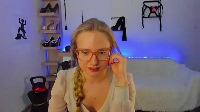 NancyHottie's cam snapshot