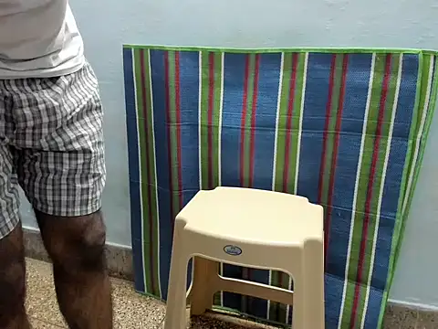 ArjunDeeper's cam snapshot