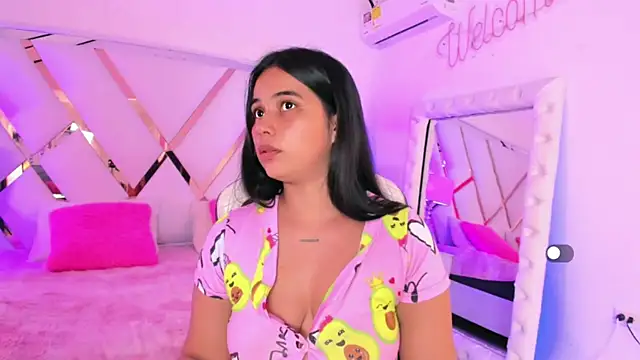 naughtysara20's cam snapshot