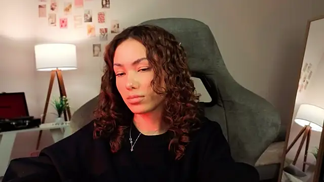 branchwithflowerss's cam snapshot