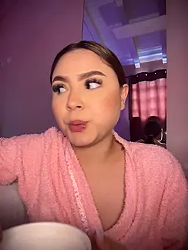 Beella1_'s cam snapshot