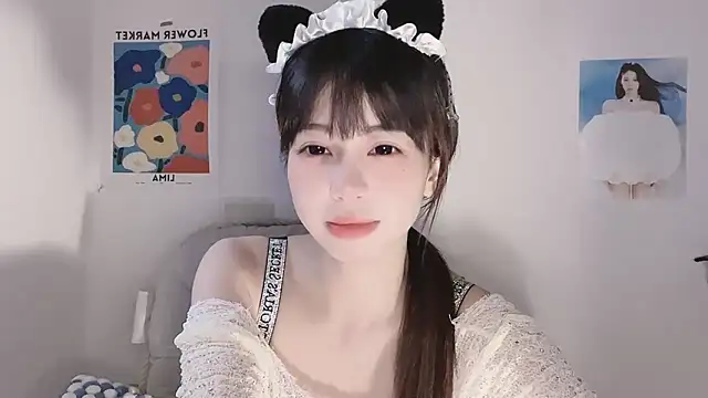 -Hottie's cam snapshot