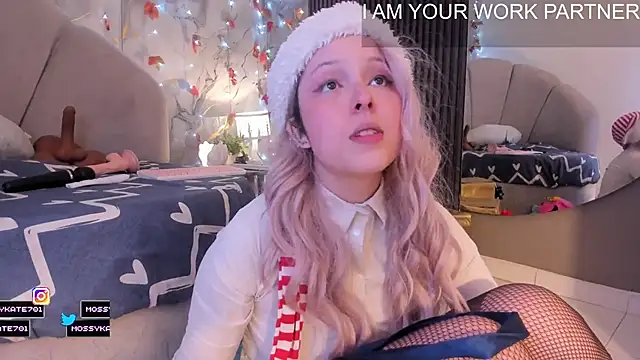 Katemoss70's cam snapshot