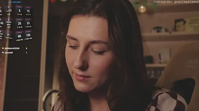 GracieGalaxy's cam snapshot