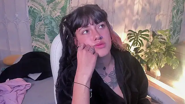 _sharlotte777's cam snapshot