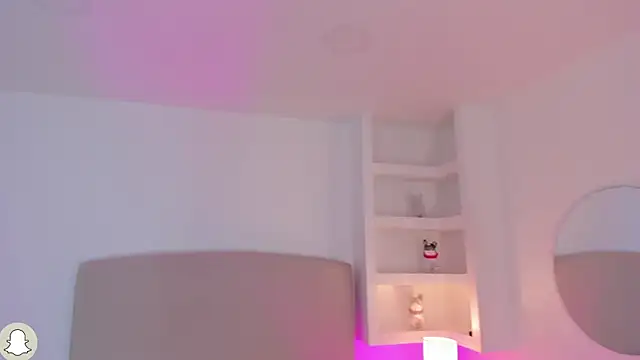 nathalynbarnes's cam snapshot