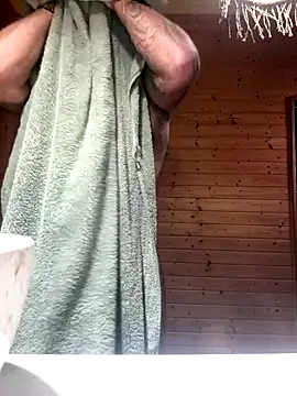 AreiasTuga live sex cam