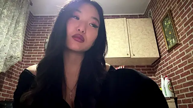 EmmaLeexth's cam snapshot