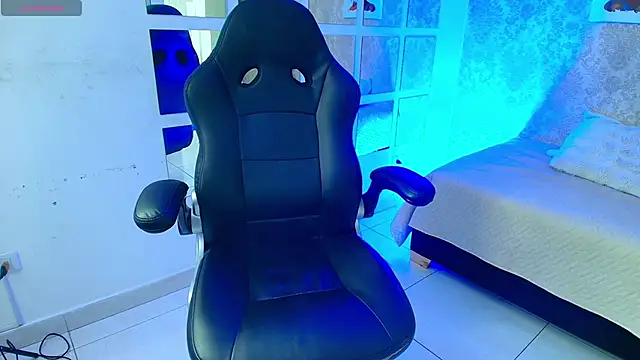 redviper18's cam snapshot