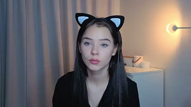 slyshypie's cam snapshot