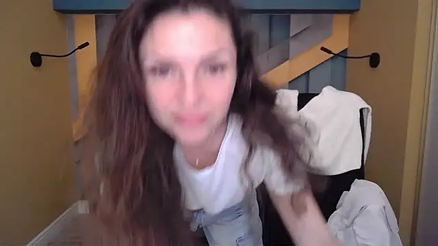 EllaLong's cam snapshot