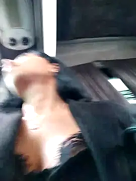 Luianna's cam snapshot