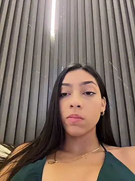 Ema_azel's cam snapshot