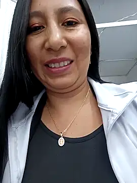 Bebita-Moor's cam snapshot