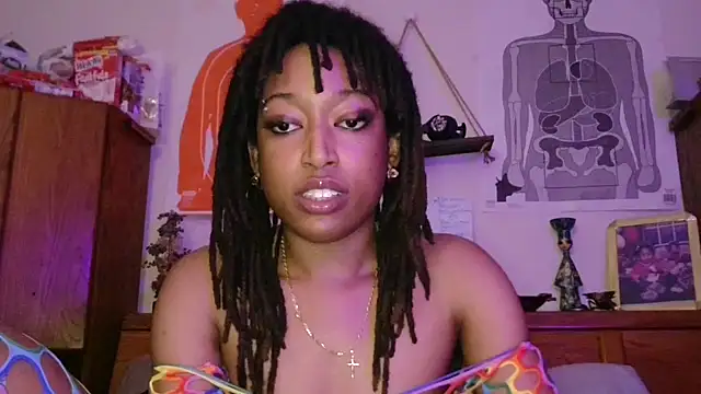 stellakobra's cam snapshot