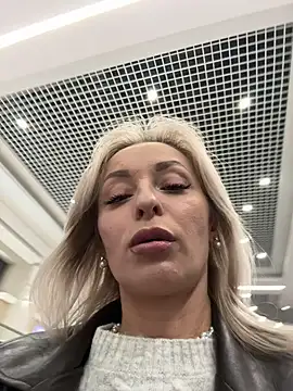 VikaBunny1's cam snapshot