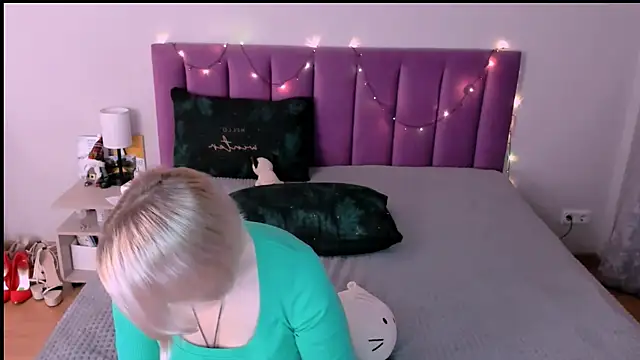 sabrinamacmarren's cam snapshot