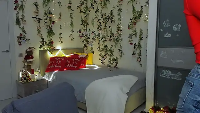 ContinentOfTranquility's cam snapshot