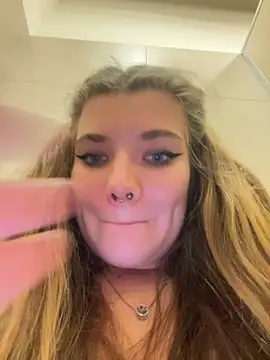 Holy_Tereza's cam snapshot